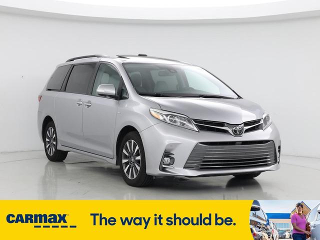 2018 Toyota Sienna