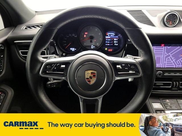 Photo of 2021 Black Porsche Macan