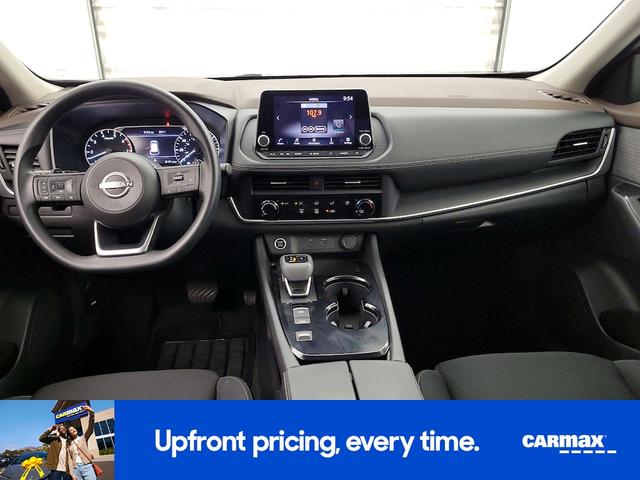 Photo of 2023 Red Nissan Rogue