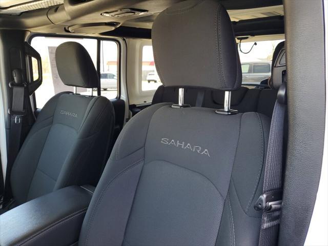 Photo of 2021 Bright White Clearcoat Jeep Wrangler Unlimited