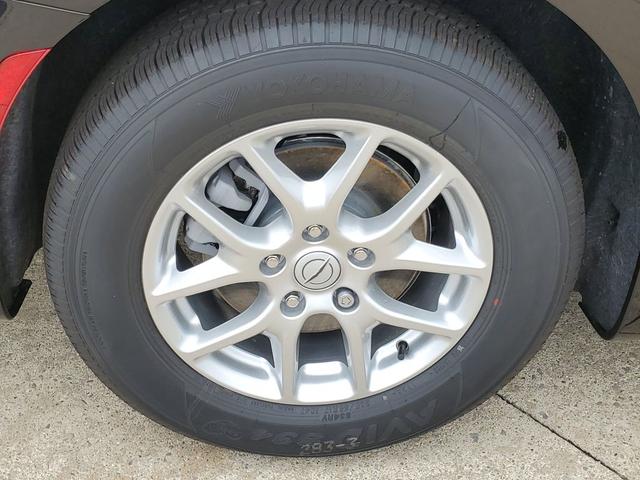 Photo of 2026 Diamond Black Crystal Pearlcoat Chrysler Pacifica
