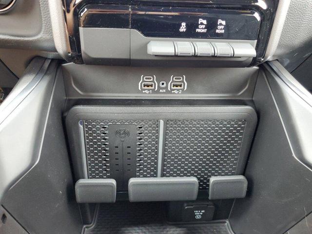 Photo of 2025 Billet Silver Metallic Clearcoat RAM 1500