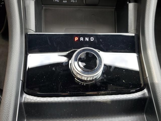 Photo of 2025 Diamond Black Crystal Pearlcoat Jeep Grand Cherokee L