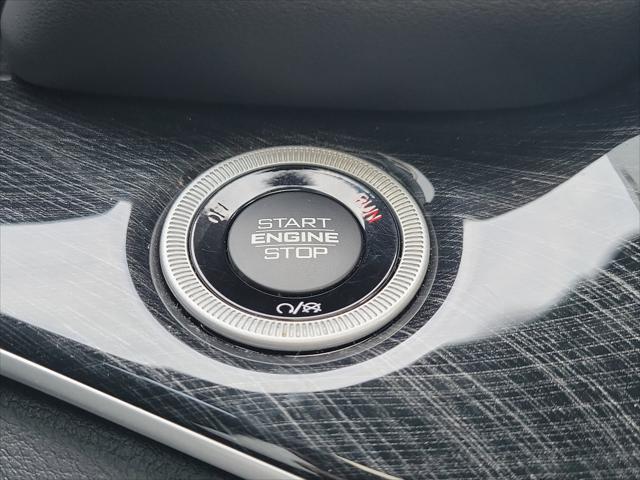 Photo of 2023 Silver Zynith Jeep Grand Cherokee 4xe