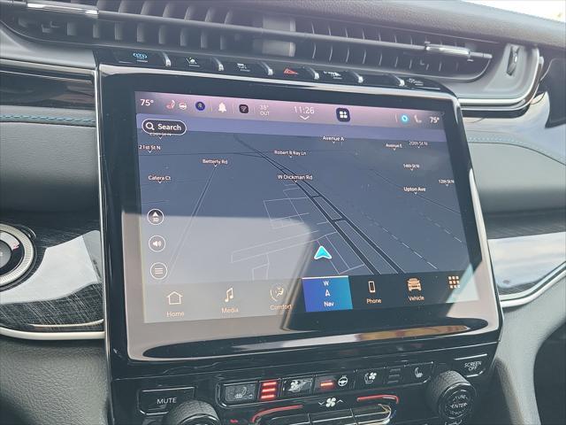 Photo of 2023 Silver Zynith Jeep Grand Cherokee 4xe