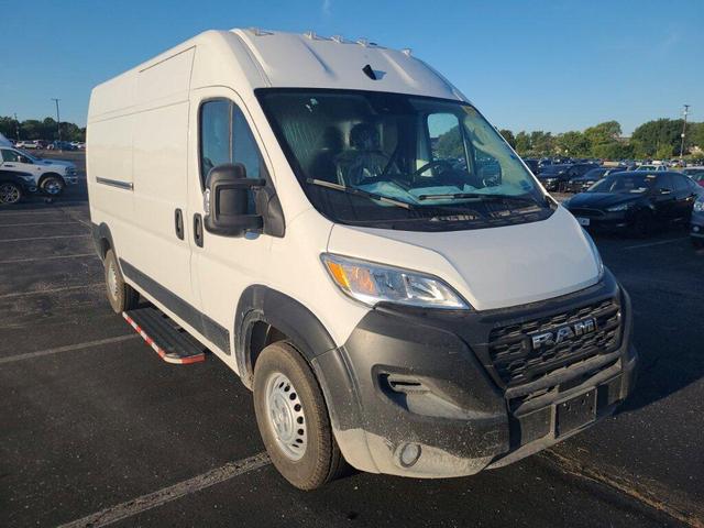 Photo of 2025 Bright White Clearcoat RAM ProMaster 2500