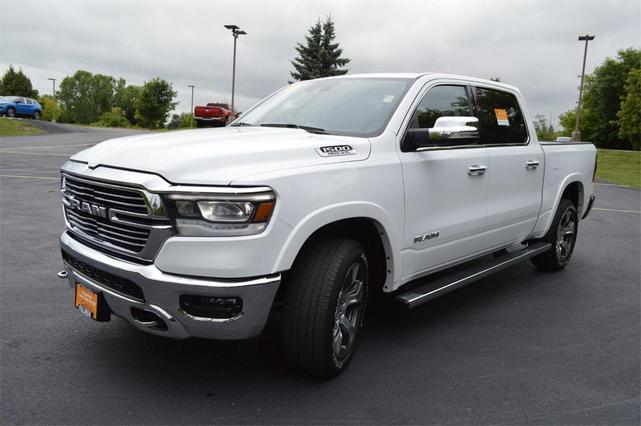 Photo of 2022 Bright White Clearcoat RAM 1500