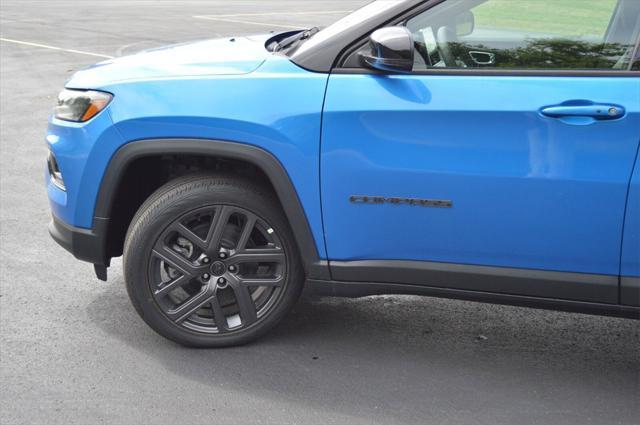 Photo of 2025 Hydro Blue Pearlcoat Jeep Compass
