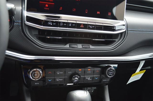 Photo of 2025 Hydro Blue Pearlcoat Jeep Compass