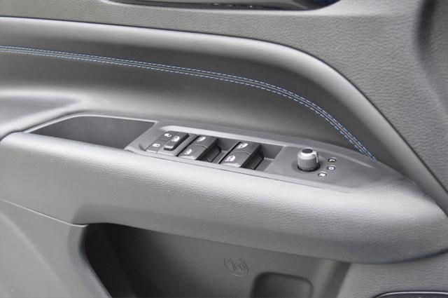 Photo of 2025 Hydro Blue Pearlcoat Jeep Compass