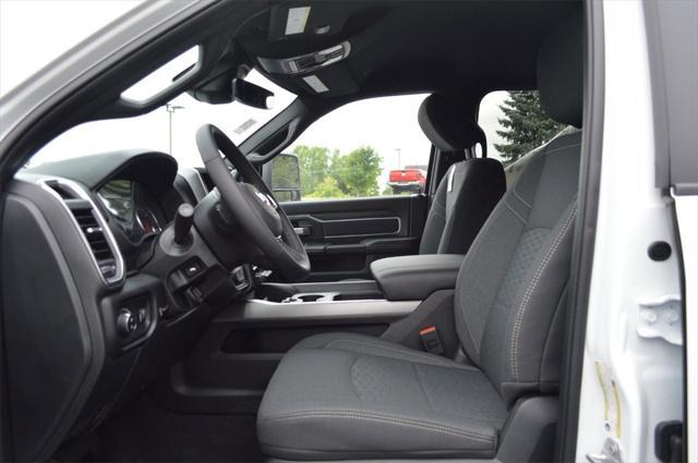 Photo of 2025 Bright White Clearcoat RAM 2500