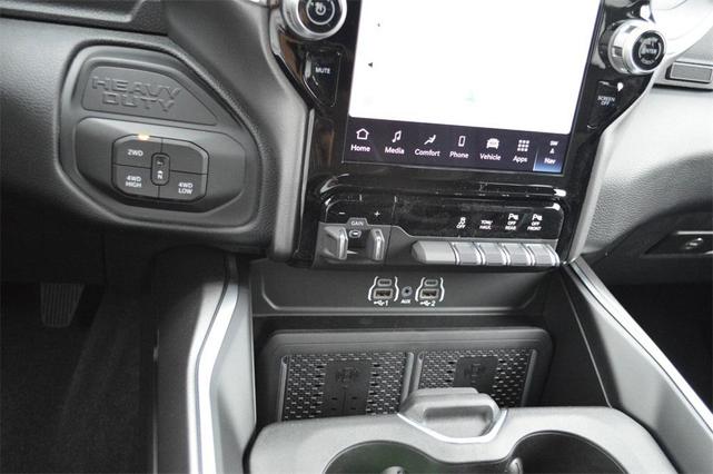 Photo of 2025 Bright White Clearcoat RAM 2500