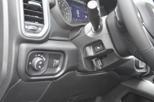 Photo of 2025 Bright White Clearcoat RAM 2500