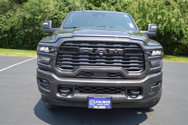 Photo of 2025 Granite Crystal Metallic Clearcoat RAM 2500