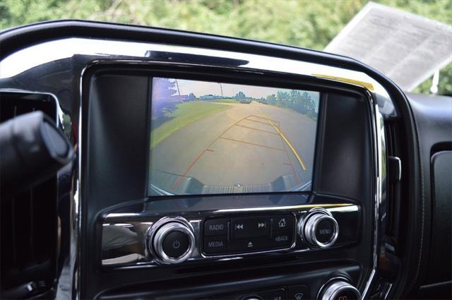 Photo of 2018 Black Chevrolet Silverado 1500