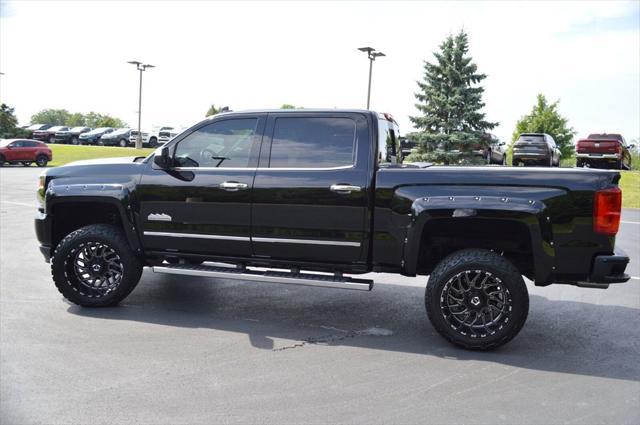 Photo of 2018 Black Chevrolet Silverado 1500