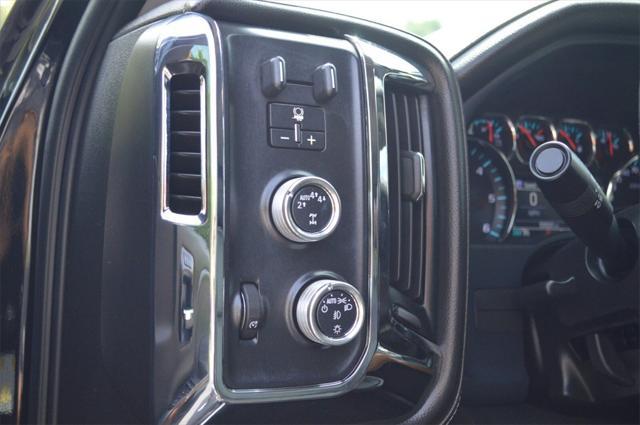 Photo of 2018 Black Chevrolet Silverado 1500