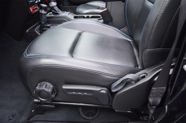 Photo of 2021 Black Clearcoat Jeep Wrangler Unlimited 4xe