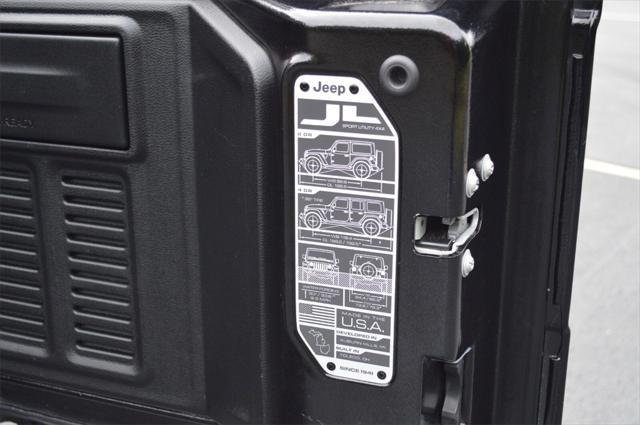 Photo of 2021 Black Clearcoat Jeep Wrangler Unlimited 4xe