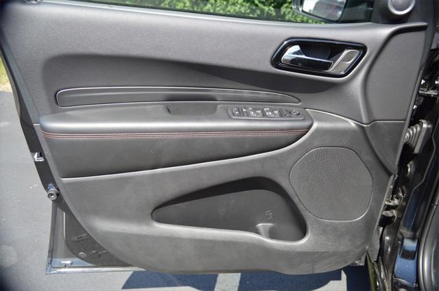 Photo of 2025 DB Black Clearcoat Dodge Durango