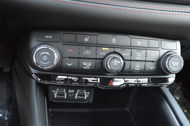 Photo of 2025 DB Black Clearcoat Dodge Durango