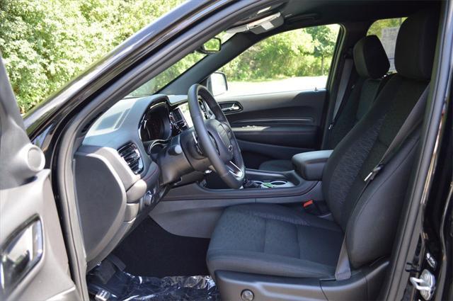 Photo of 2025 DB Black Clearcoat Dodge Durango