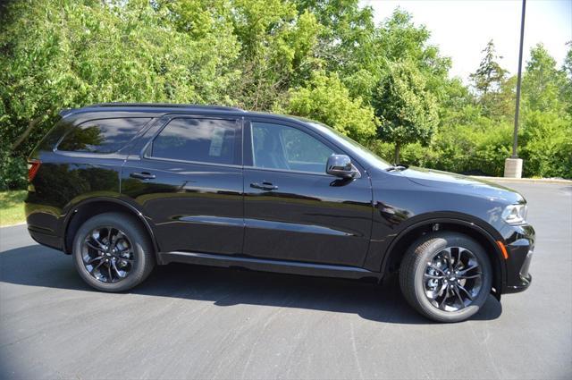 Photo of 2025 DB Black Clearcoat Dodge Durango