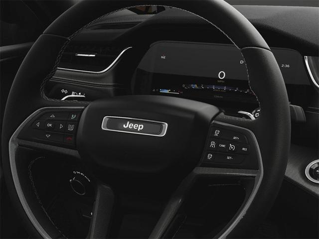 Photo of 2025 Bright White Clearcoat Jeep Grand Cherokee