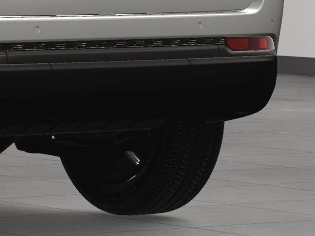 Photo of 2025 Bright White Clearcoat Jeep Grand Cherokee