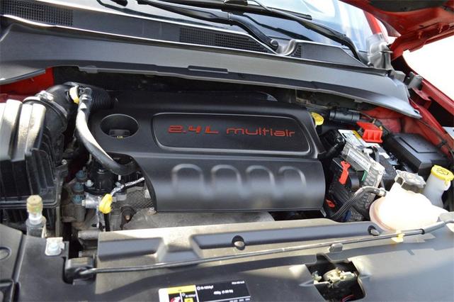 Photo of 2022 Redline Pearlcoat Jeep Compass
