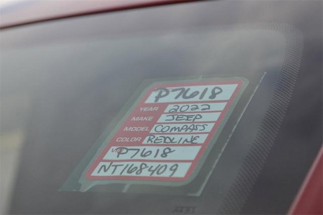 Photo of 2022 Redline Pearlcoat Jeep Compass