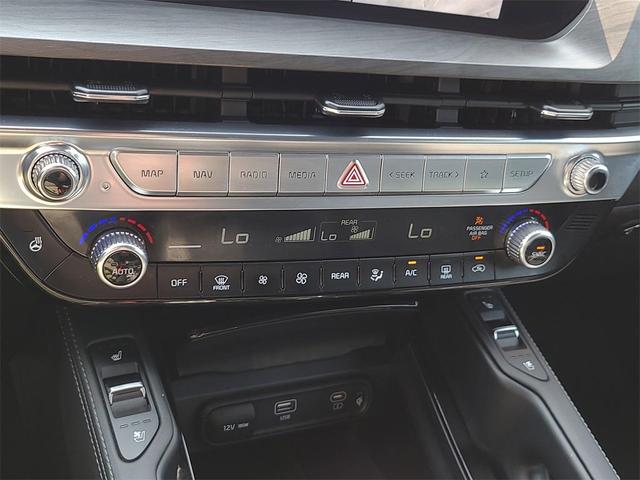 Photo of 2023 Jungle Green Kia Telluride