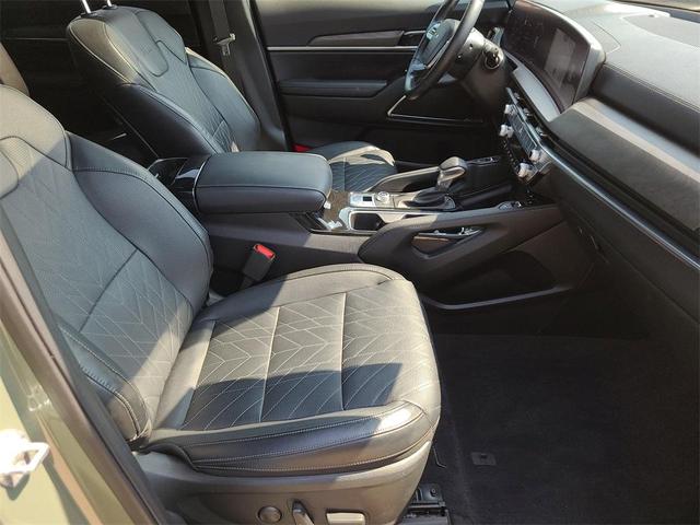 Photo of 2023 Jungle Green Kia Telluride