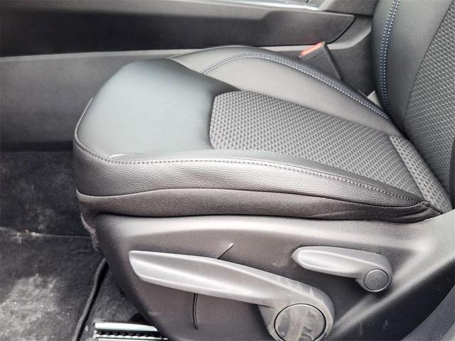Photo of 2025 Hydro Blue Pearlcoat Jeep Compass
