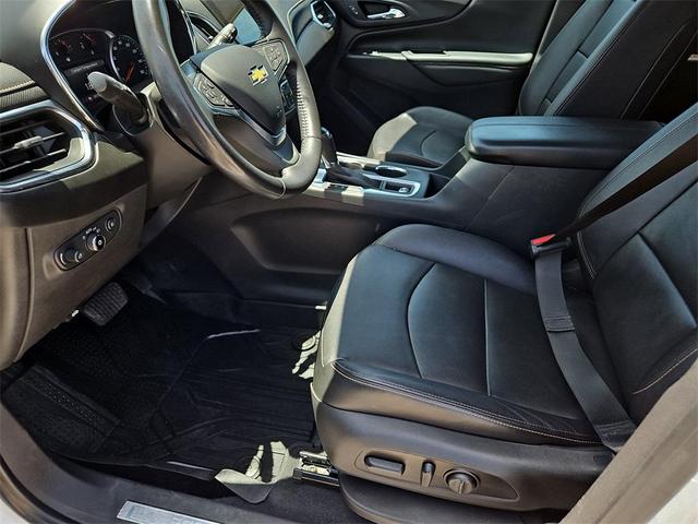 Photo of 2021 Summit White Chevrolet Equinox