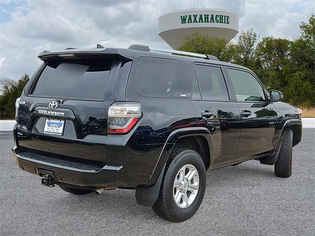 Photo of 2024 Black Toyota 4Runner