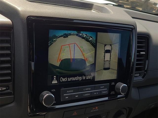 Photo of 2022 Glacier White Nissan Frontier