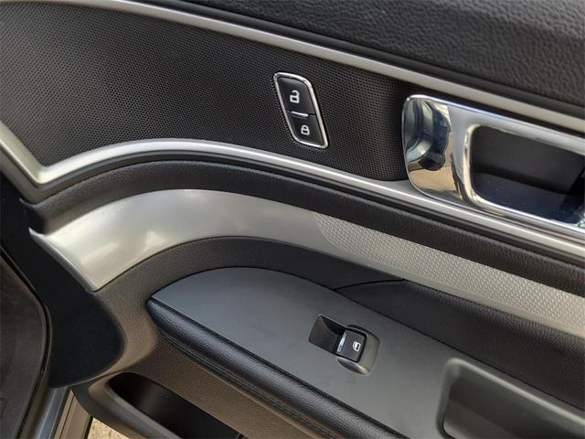 Photo of 2017 Magnetic Ford Explorer