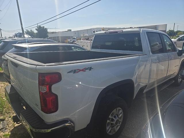 Photo of 2022 Summit White Chevrolet Silverado 2500