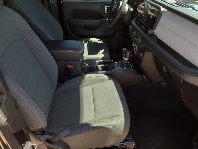 Photo of 2024 Black Clearcoat Jeep Wrangler