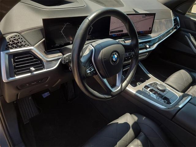 Photo of 2024 Gray BMW X5