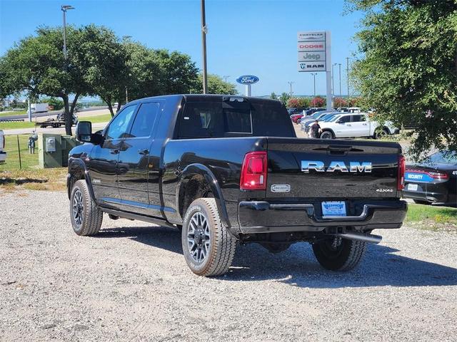 Photo of 2025 Diamond Black RAM 2500