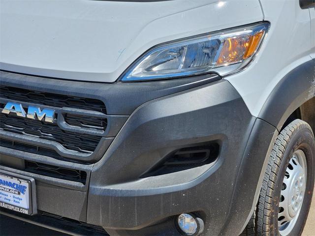 Photo of 2025 Bright White Clearcoat RAM ProMaster 2500