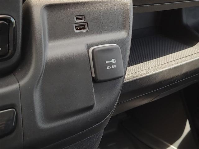 Photo of 2025 Bright White Clearcoat RAM ProMaster 2500