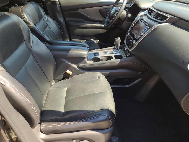 Photo of 2021 Magnetic Black Nissan Murano