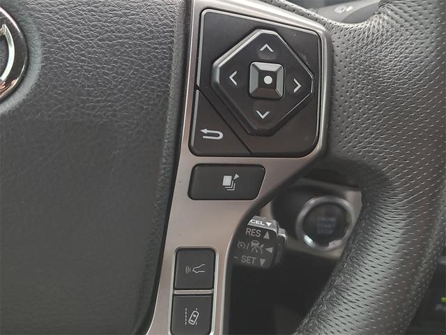 Photo of 2022 Gray Toyota Tacoma