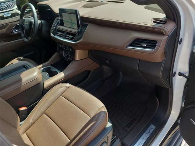 Photo of 2024 Iridescent Pearl Tricoat Chevrolet Tahoe