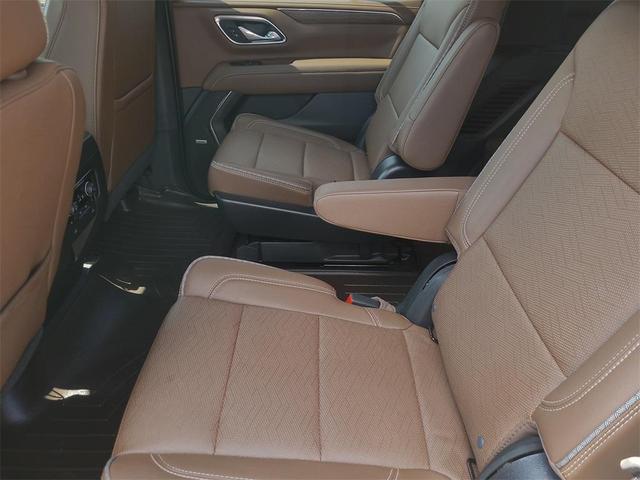 Photo of 2024 Iridescent Pearl Tricoat Chevrolet Tahoe