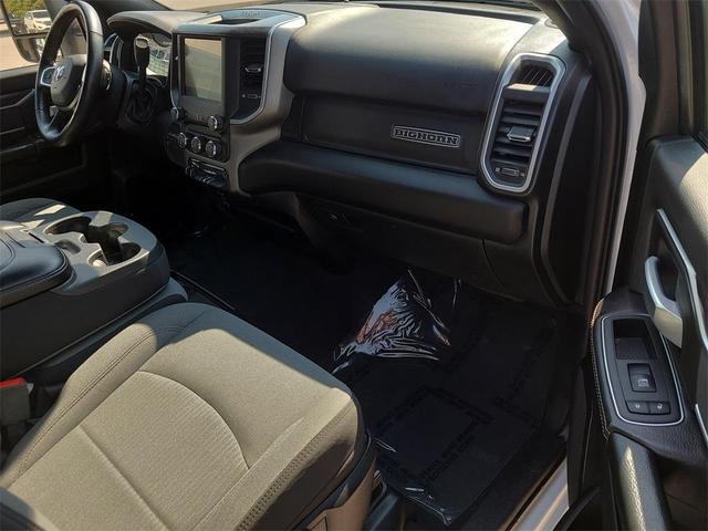 Photo of 2024 Bright White Clearcoat RAM 2500