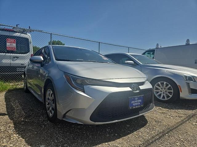 Photo of 2022 Silver Toyota Corolla